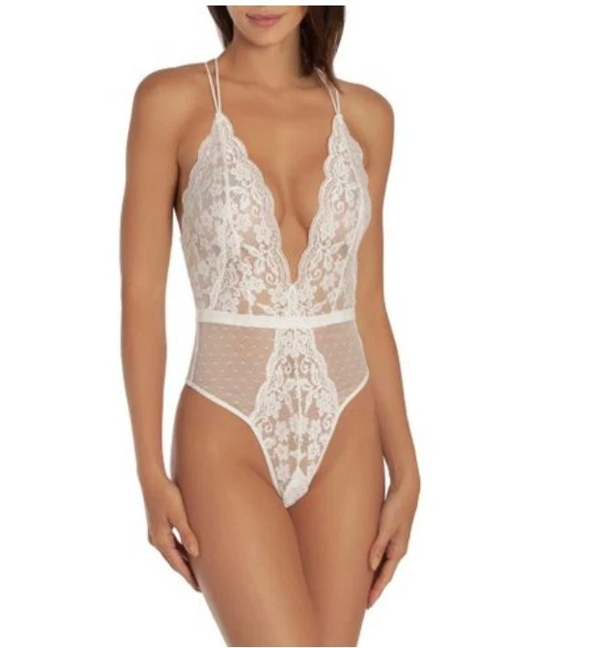 Nuevo en BLOOM BY JONQUIL Tanga de Encaje Cuello Profundo Peluche Blanco Nuevo con Etiquetas M Lencería Mediana Foto 1 de 4