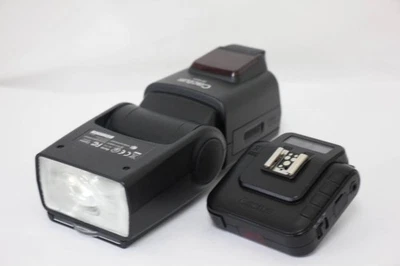 Cactus RF60X Flash with V6 II Transceiver for Multi-System Excellent Condition - Image 1 of 4