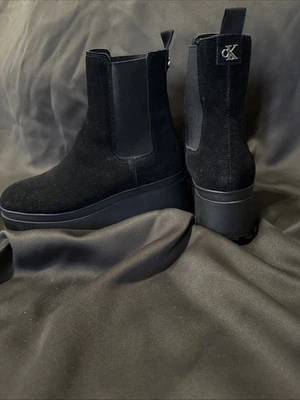 Calvin Klein Women Nevia Black Suede Platform Slip on Chelsea Ankle Boots sz 8 - Image 1 of 2