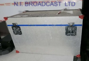 Case deisgn 80cm x 46 cm x 37cm flightcase for cameras etc - Picture 1 of 10