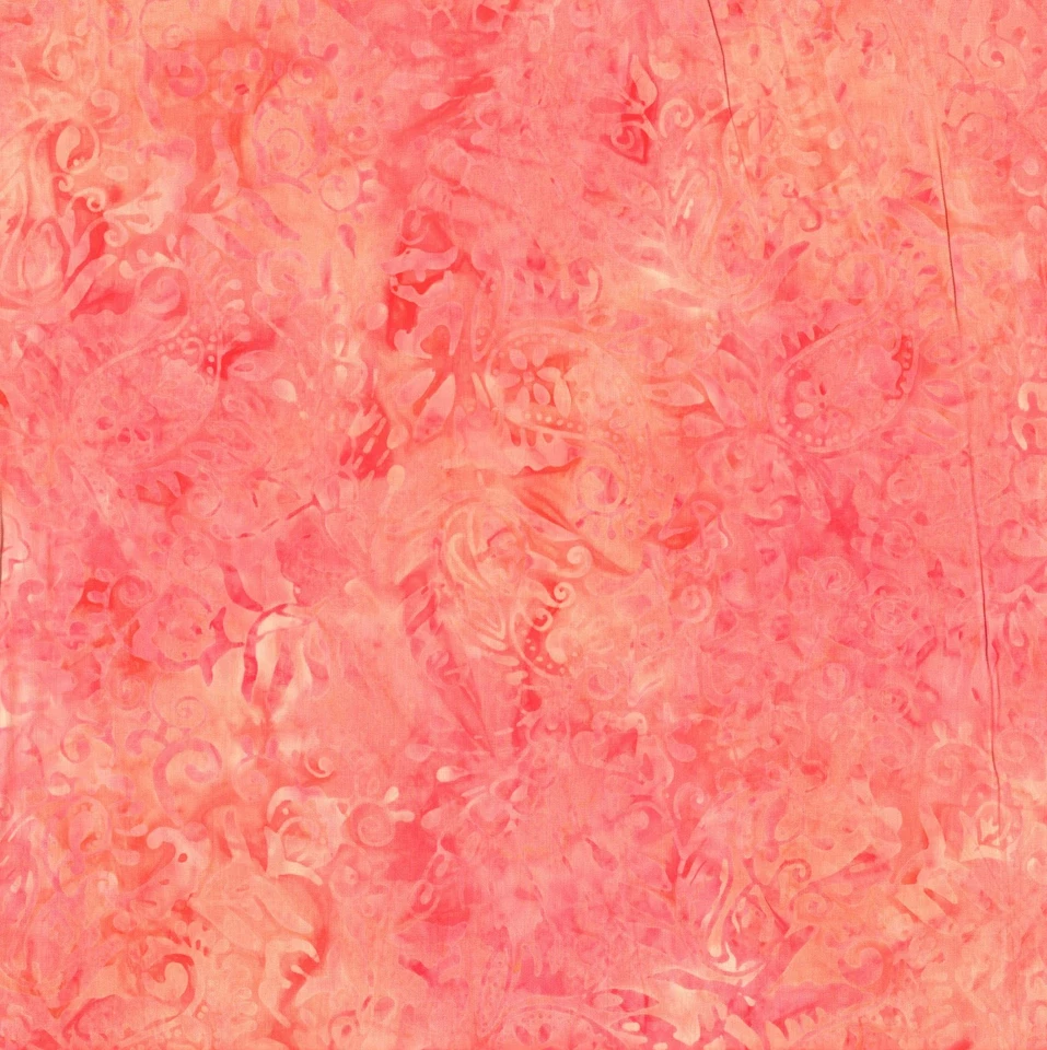 Wilmington 蜡染 - Desert Blossom - 佩斯利和花朵 - 粉红色,织物 BTY — 第 1/4 张图片