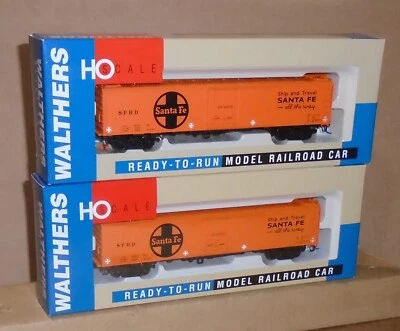 : Walther HO Trains .. Lot of (2) "Santa Fe REA Express Reefers" Boxed #932-6248 - Image 1 of 4