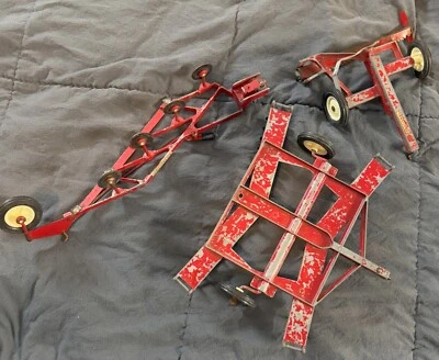 Vintage ERTL Case/International Harvester Red Disc Plow & OTHERS 3 PIECE LOT - Image 1 of 2