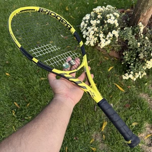 Babolat Pure Aero JR 26 Tennis Racquet Junior Lightweight Carbon Fiber Youth Rac - Picture 1 of 13