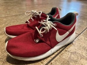 Nike Roshe Running Sneakers Shoes Kid's Size 5Y Red & Gray - Picture 1 of 6