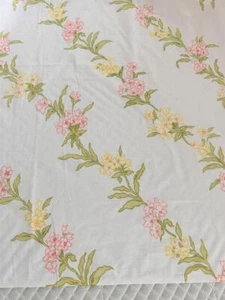 Pacific Miracle vintage sheet full double flat 81 x 104 fabric yellow floral - Picture 1 of 3