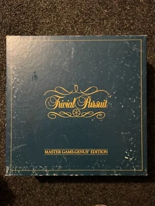 VINTAGE TRIVIAL PURSUIT MASTER GAME GENUS EDITION (1983, 1987) COMPLETE X1 - Picture 1 of 3