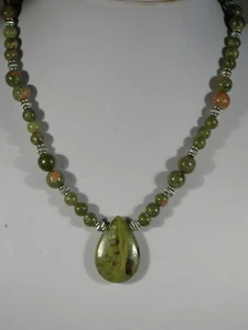 15" Girl's Unakite Necklace - Picture 1 of 2