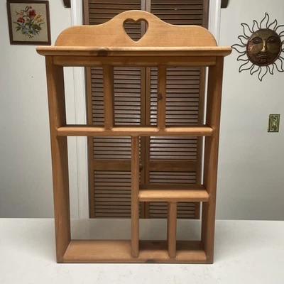 ✨VTG Cottagecore Farm Large Wooden Heart Cutout Wall Hanging Trinket Shelf ✨ - Image 1 of 4