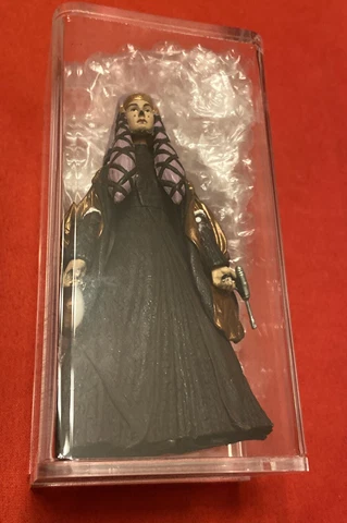 Rare 2009 Star Wars Legacy Collection 3.75" Queen Amidala Paintmaster prototype Cover
