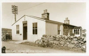 REAL PHOTOGRAPHIC POSTCARD OF THE POST OFFICE, SHETLAND ISLES, SCOTLAND - Picture 1 of 2