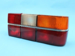 Volvo 3518919 Heckleuchte Rechts mit Chromrahmen 740 Limousine 1982-1989 - Afbeelding 1 van 1