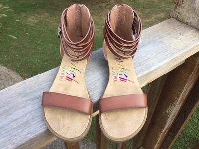 NWOT Blowfish Malibu Gladiator Woman’s Size 7 Back Zip Sandals ~ Brown Leather - Image 1 of 4