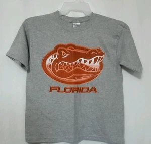 BOYS NWT FLORIDA GATORS T-SHIRT SIZE MEDIUM - Picture 1 of 1