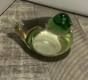 ￼ Hand Blown Dove Bird Made In Hungary Original Label Green - Picture 1 of 8