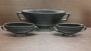 Vintage Wedgwood Black Basalt Mantle Vase 18cm Ribbed Effect Oval - Picture 1 of 9