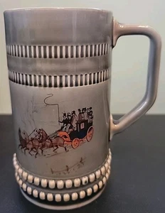 VINTAGE WADE IRISH PORCELAIN 20 oz Tankard/Stein/Mug HORSE DRAWN CARRIAGE theme - Picture 1 of 5