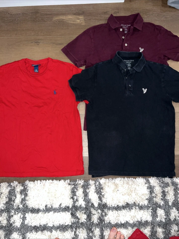 3 camisas pequeñas de manga corta para hombre - camiseta polo y 2 cuello American Eagle Foto 1 de 3