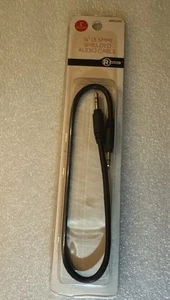 RadioShack Male 1/8" (3.5mm) Shielded Stereo Audio Cable 1 Ft, 420-1243. New! - Picture 1 of 2