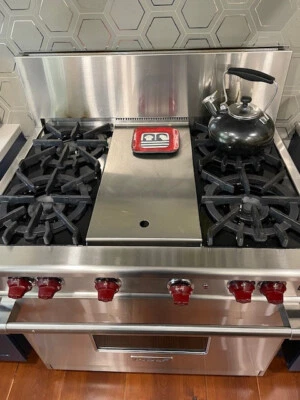 Estufa de cocina Wolf Range modelo R364C vintage 1996. ¡Excelente estado!! Foto 1 de 4