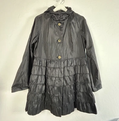 Chaqueta impermeable Mycra Pac Life para mujer con capucha botón frontal en capas S/M negra artística Foto 1 de 4