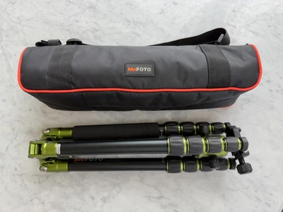 MeFOTO A1350 RoadTrip Tripod - Green + travel bag - Image 1 of 4