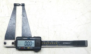 Medidor de rotor digital electrónico Storm 3M430A probado funcionando INV18368 - Imagen 1 de 3