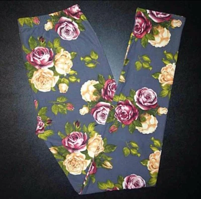 NUEVO CON ETIQUETAS Leggings Florales Grises Suaves M L Amarillas Flores Rosas OS Foto 1 de 3