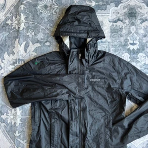 NWOT Marmot PreCip Eco Anorak Hooded Jacket Women S Black Ful Zip Wind Rain Tech - Imagen 1 de 24
