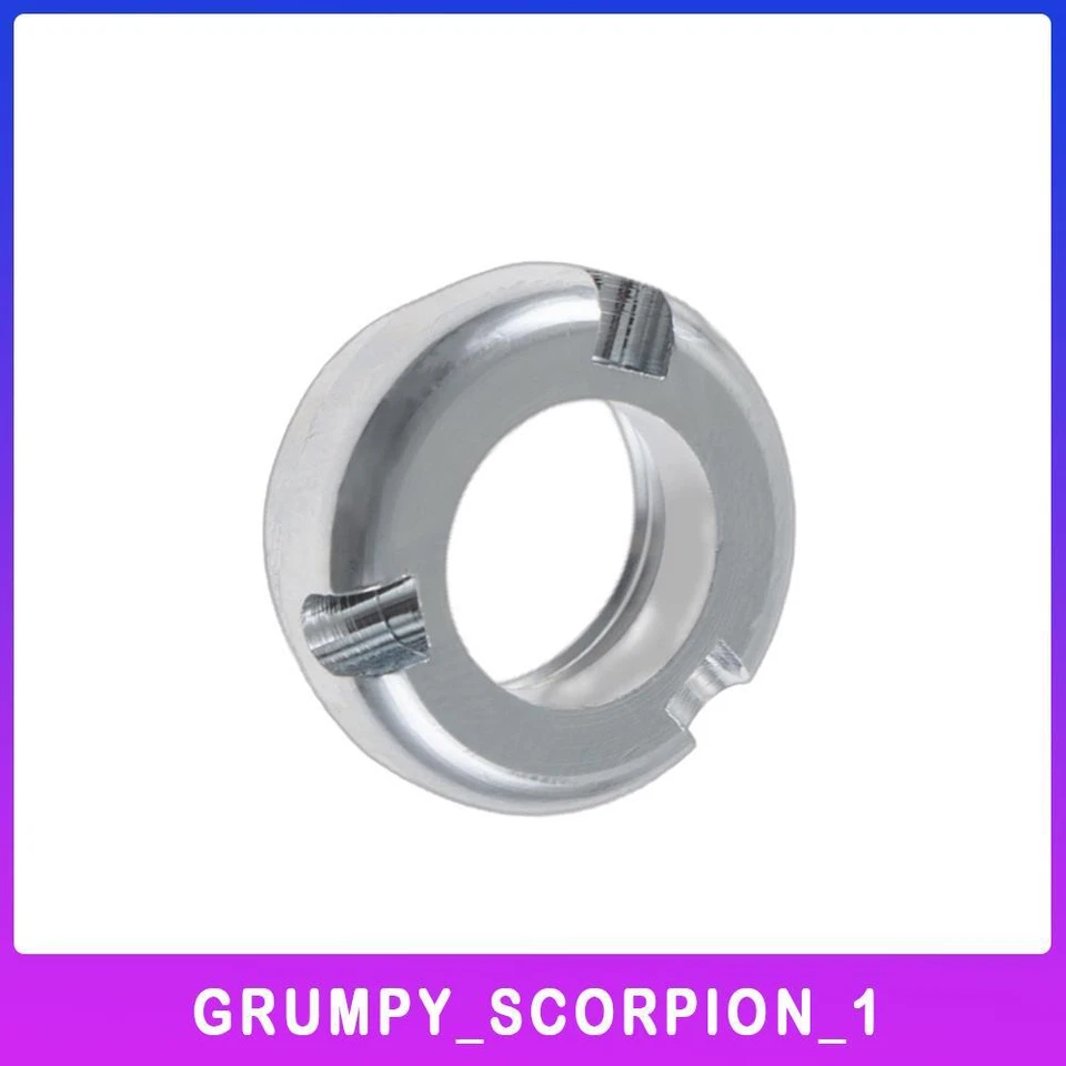 Montaje de antena de radio tuerca plateada para 08-20 Dodge Grand Caravan y 11-20 Ram 1500 Foto 1 de 4