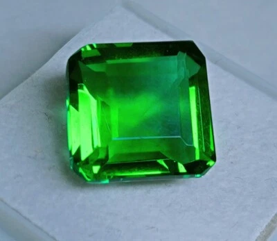 Impecable Topacio Brasileño Forma Cuadrada Verde Manzana Excelente Piedra Preciosa Suelta 8.90 Ct Foto 1 de 4