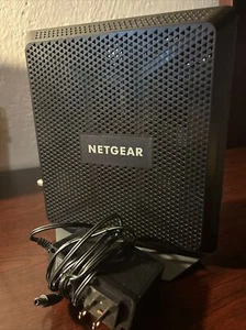 NETGEAR AC1900 Kabel Wifi Modem Router Model C7000v2 - Zdjęcie 1 z 4