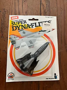 Zee Toys Super Dyna-Flites SR-71 Blackbird W / Drone 1983 USAF Diecast Metal - Picture 1 of 4