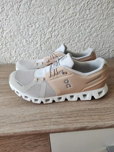 Sneaker On Cloud Running 5, Gr. 42, Damen - Bild 1 von 4