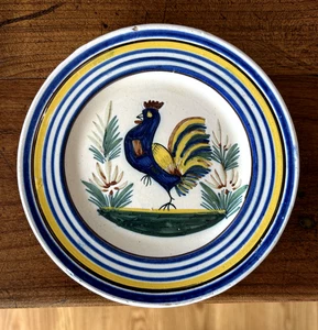 Vintage Henriot Quimper France pottery plate with rooster 7 inches - Picture 1 of 4