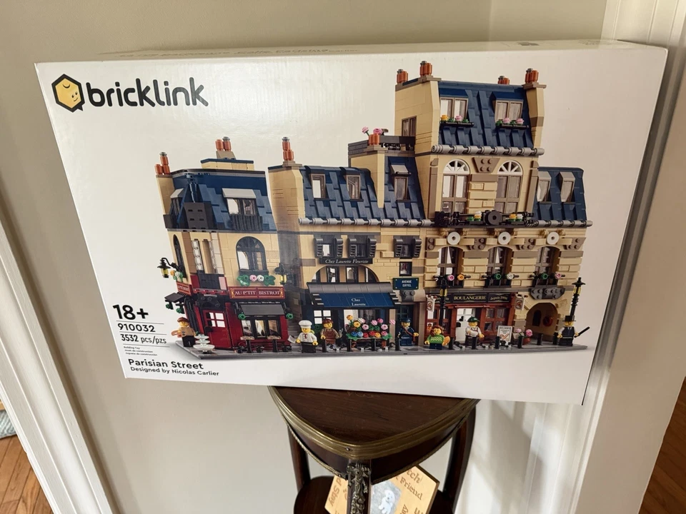 *RETIRED SEALED Lego Bricklink Designer Program Series1 Parisian Street (910032) - Image 1 of 4