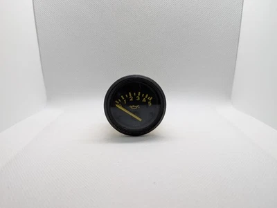 Rare Yellow Face Vintage VDO Cockpit Series 5 Bar Oil Pressure Gauge - Image 1 of 2