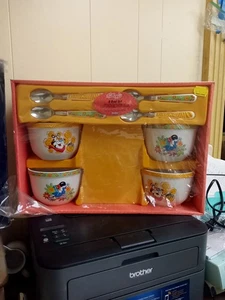 Kellogg's 2002 set ciotole cereali con cucchiai nuovo scatola aperta - Foto 1 di 6