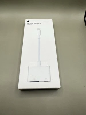 Apple MW2P3AM/A Lightning Digital AV HDMI Adapter,iPhone 14/13/12 to TV Adapter - Image 1 of 3