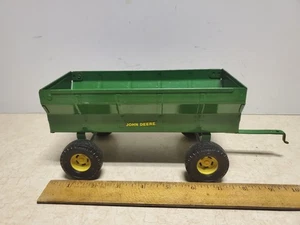 Toy John Deere Ertl Barge Plastic Wagon Trailer # 1 - Picture 1 of 6