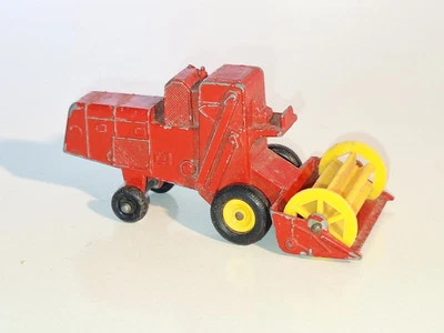 Matchbox Harvester #65 by LESNEY . Die Cast & plastic. Fair condition.No Box. UK - Image 1 of 4