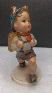 Goebel Hummel "Schuljunge" 4 Zoll große Figur - Bild 1 von 7