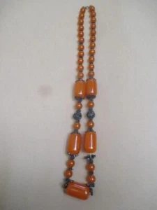 Necklace, phenollic butterscoth, resin, Bakelite, beaded, chunky, vintage - Foto 1 di 9