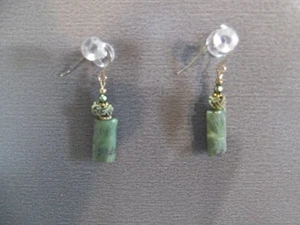 1 Paar Unikat 1."in Stein grün farbig Baumeln - Bild 1 von 6