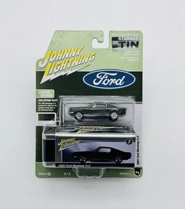 1965 FORD MUSTANG 2+2 GREEN 2025 JOHNNY JL WHITE LIGHTNING STORAGE TIN 1 A CHASE - Picture 1 of 2