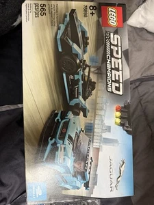 LEGO SPEED CHAMPIONS: Formula E Panasonic Jaguar Racing Gen2 Car & Jaguar I-Pace - Picture 1 of 2