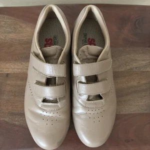 SAS Me Too bequeme Damen-Wanderschuhe Größe 9 M mokka hellbraun Leder zwei Riemen - Bild 1 von 7