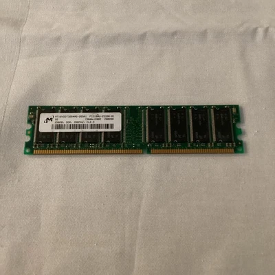 Micron Ram MT16VDDT3264AG-265B1 PC-2100U-25330-B1 256MB DDR 266MHz DIMM   - Image 1 of 4