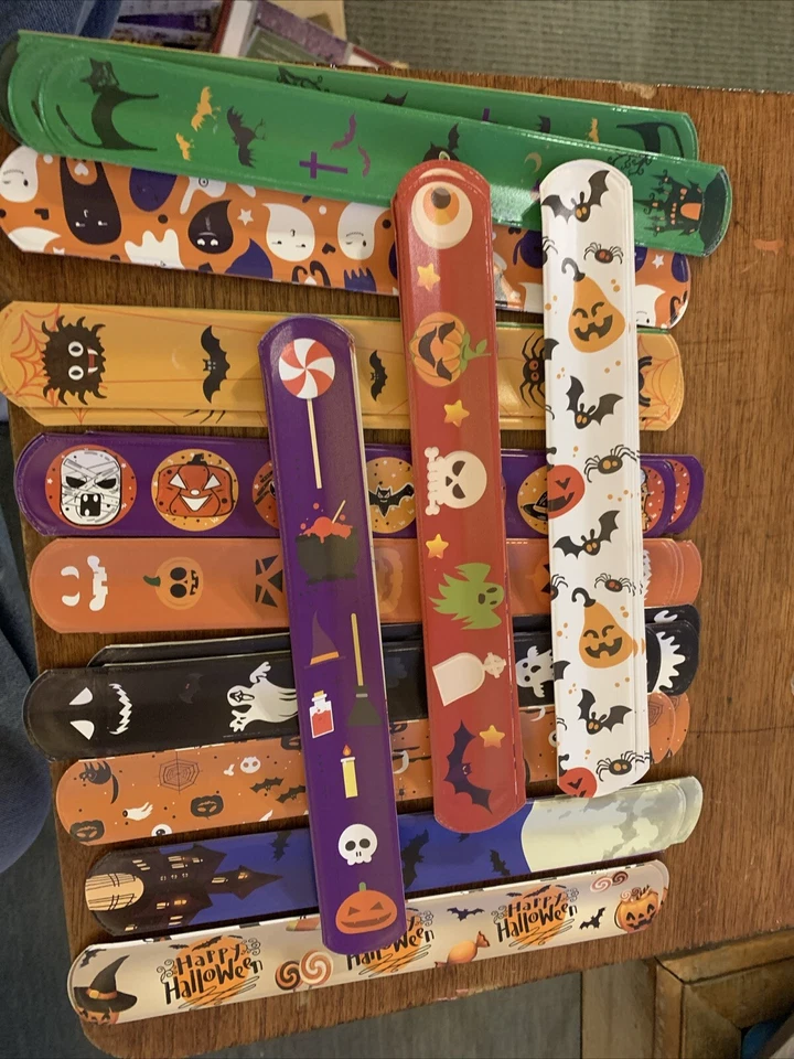 36 peças pulseira de pressão Monster Halloween banda tapa festa infantil enchimento saco de saque - Imagem 1 de 1