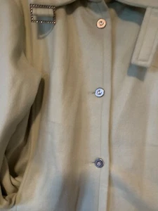 Extravagante Woll/Flauschjacke von Anna Weybum /Cape/Jacke HELLGRÜN/Pastellgrün - Bild 1 von 7